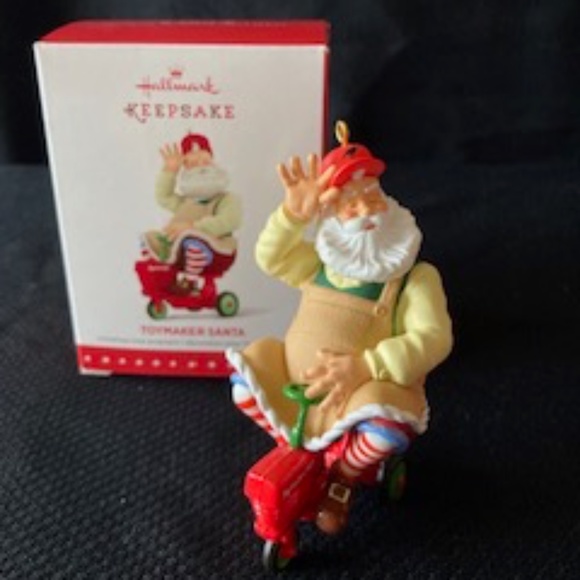 2015 Toymaker Santa Hallmark Keepsake Ornament